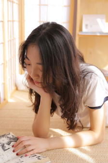 日本无码一区二区三三